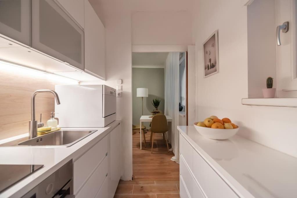 Ruhelage Im Zentrum Nahe Schottentor-Contactless Self-Check-In Vienna Esterno foto